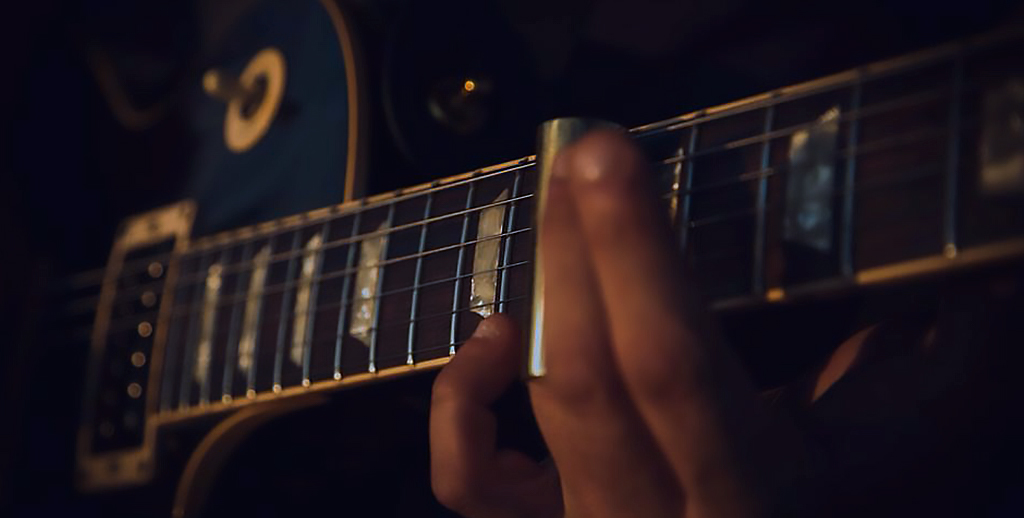 guitar-contact-work